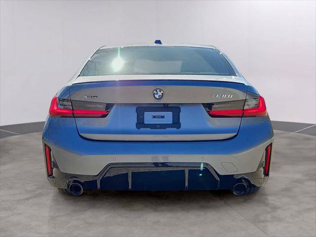 Used 2023 BMW 330i xDrive Sedan w/ M Sport Package AWD/4WD image 5