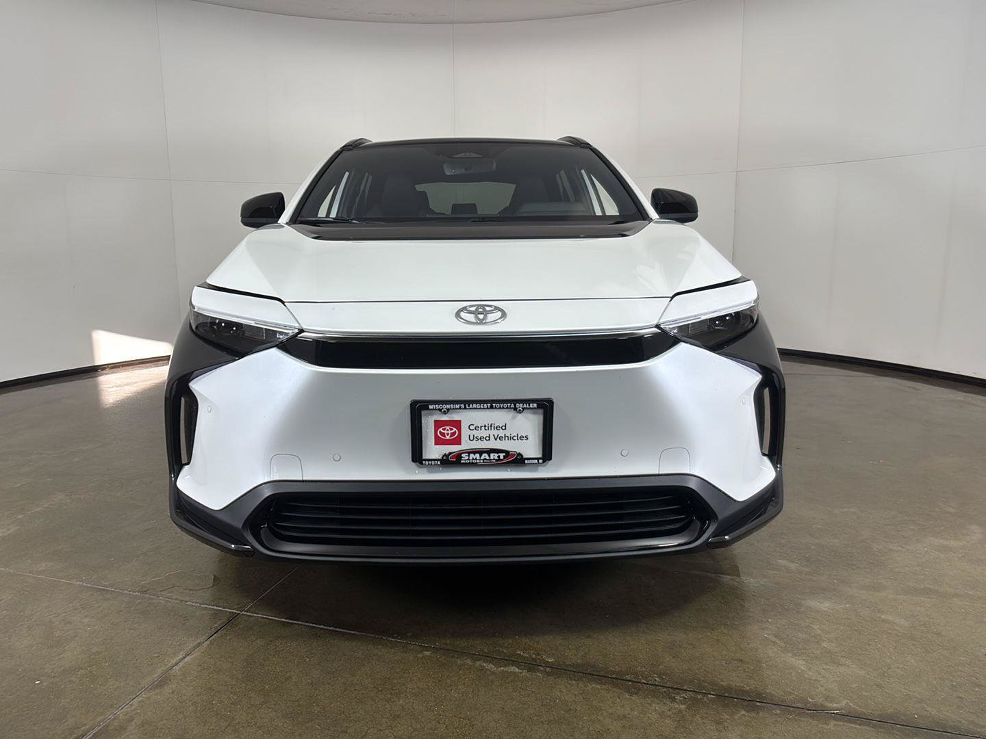 Used 2023 Toyota bZ4X AWD w/ Weather Package image 6