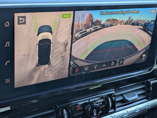 New 2026 Nissan Pathfinder SL w/ SL Premium Package image 14