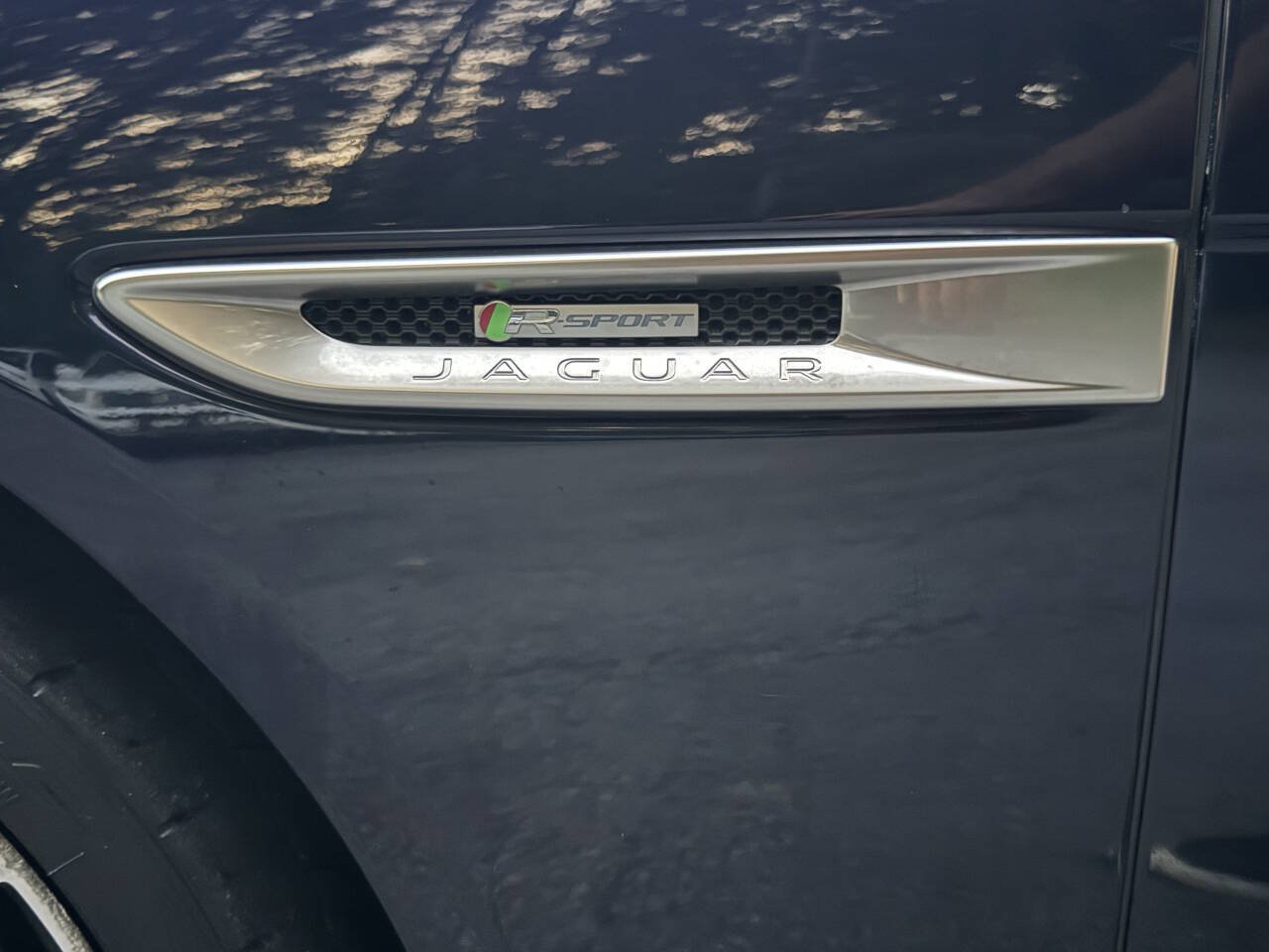 Used 2018 Jaguar XF R-Sport AWD/4WD image 36