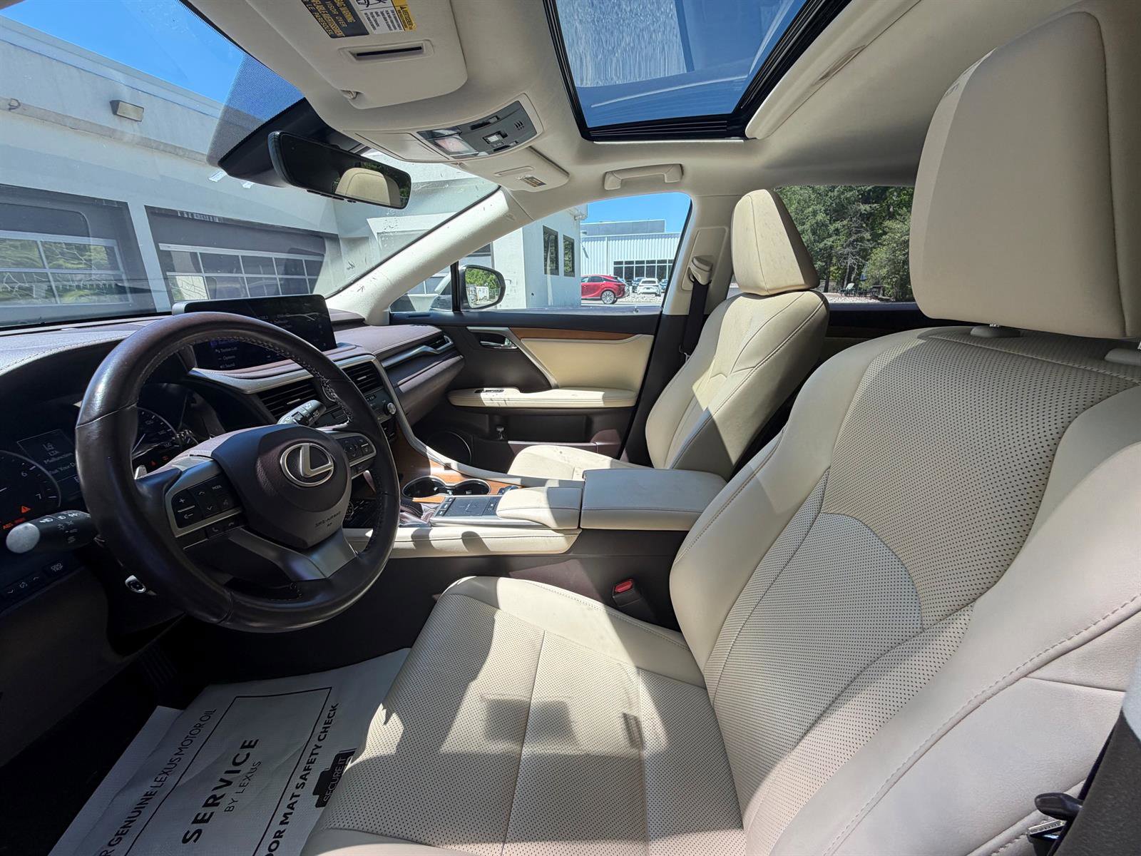 Used 2020 Lexus RX 350 AWD w/ Premium Package image 2