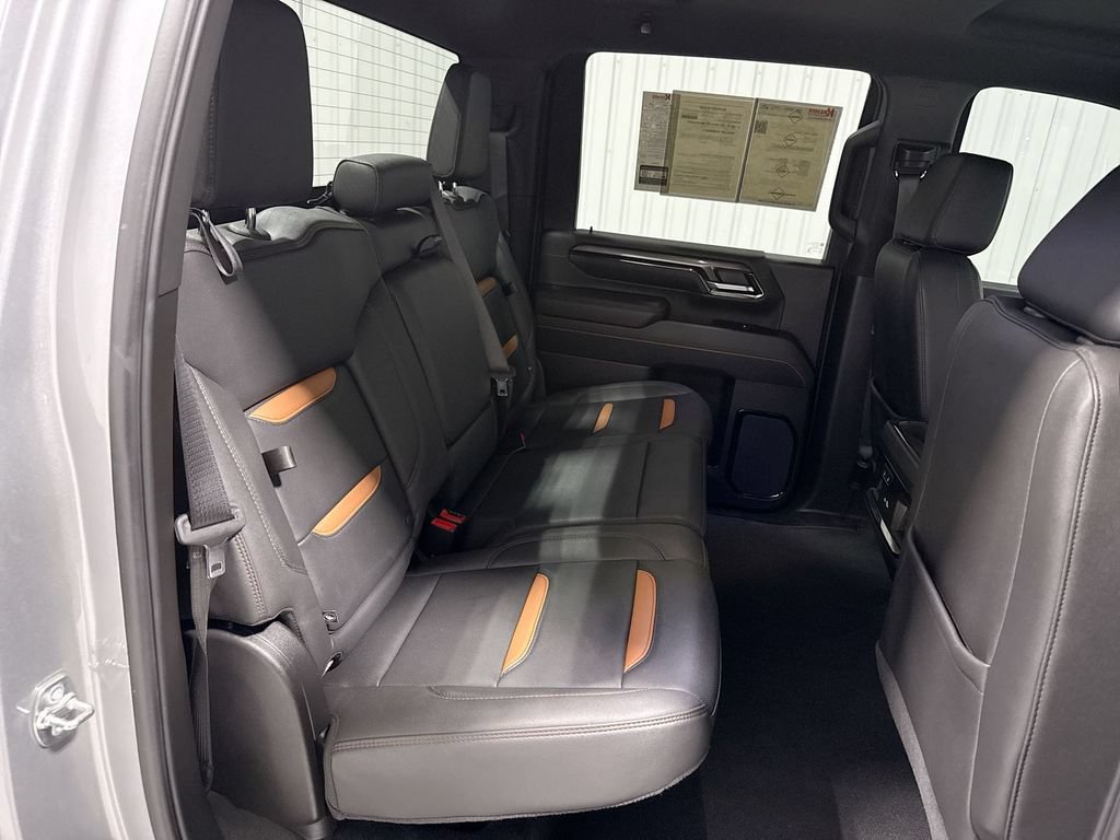 Used 2025 GMC Sierra 2500 AT4 AWD/4WD image 28
