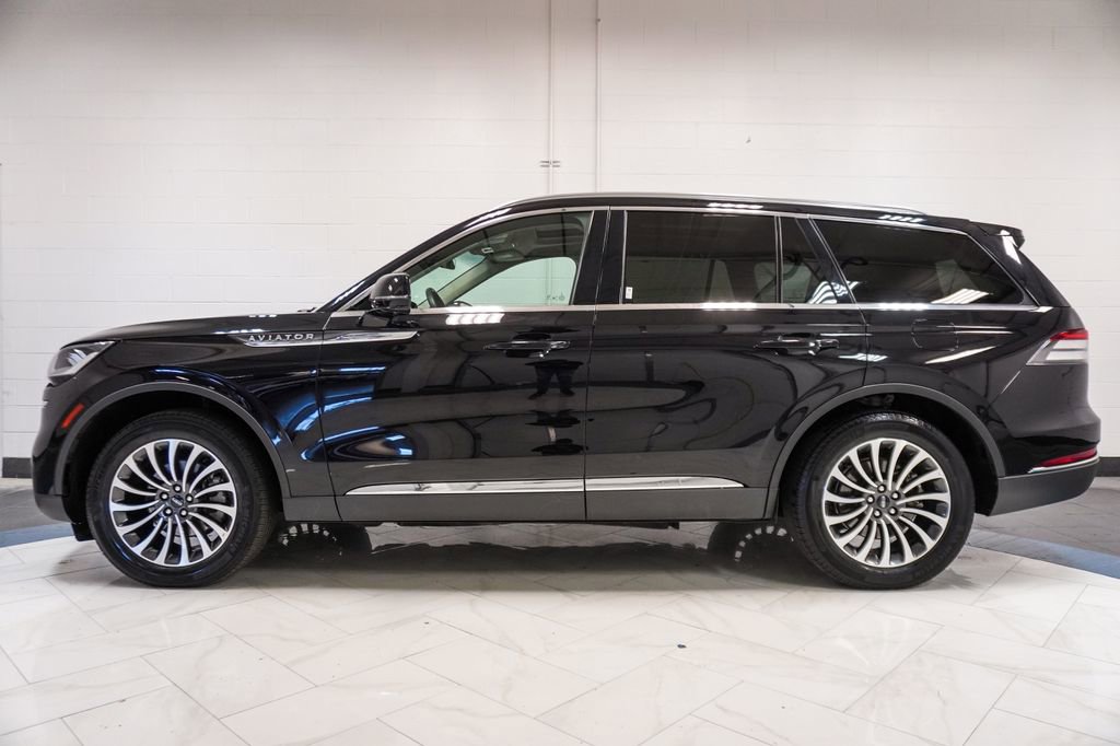 Used 2024 Lincoln Aviator Reserve AWD/4WD image 37