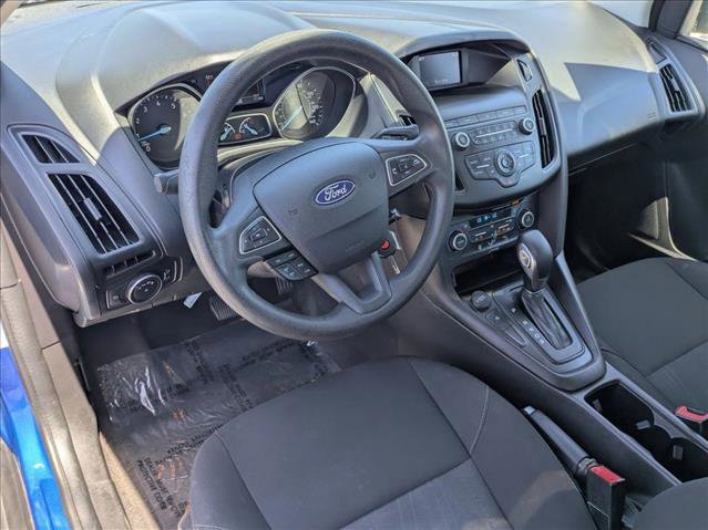 Certified 2018 Ford Focus SE FWD image 10