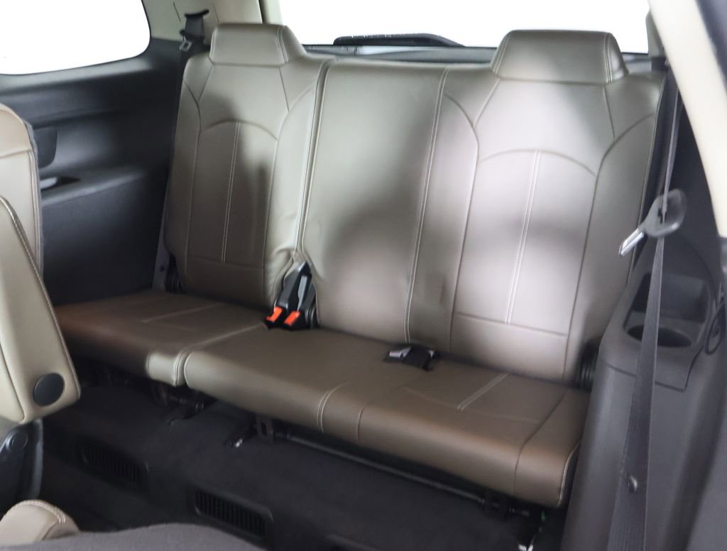 Used 2016 GMC Acadia SLT w/ Open Road Package image 11