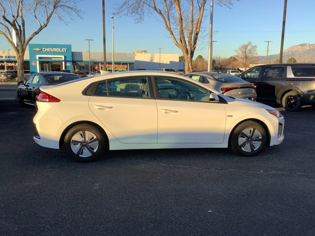 Used 2020 Hyundai Ioniq Blue image 24