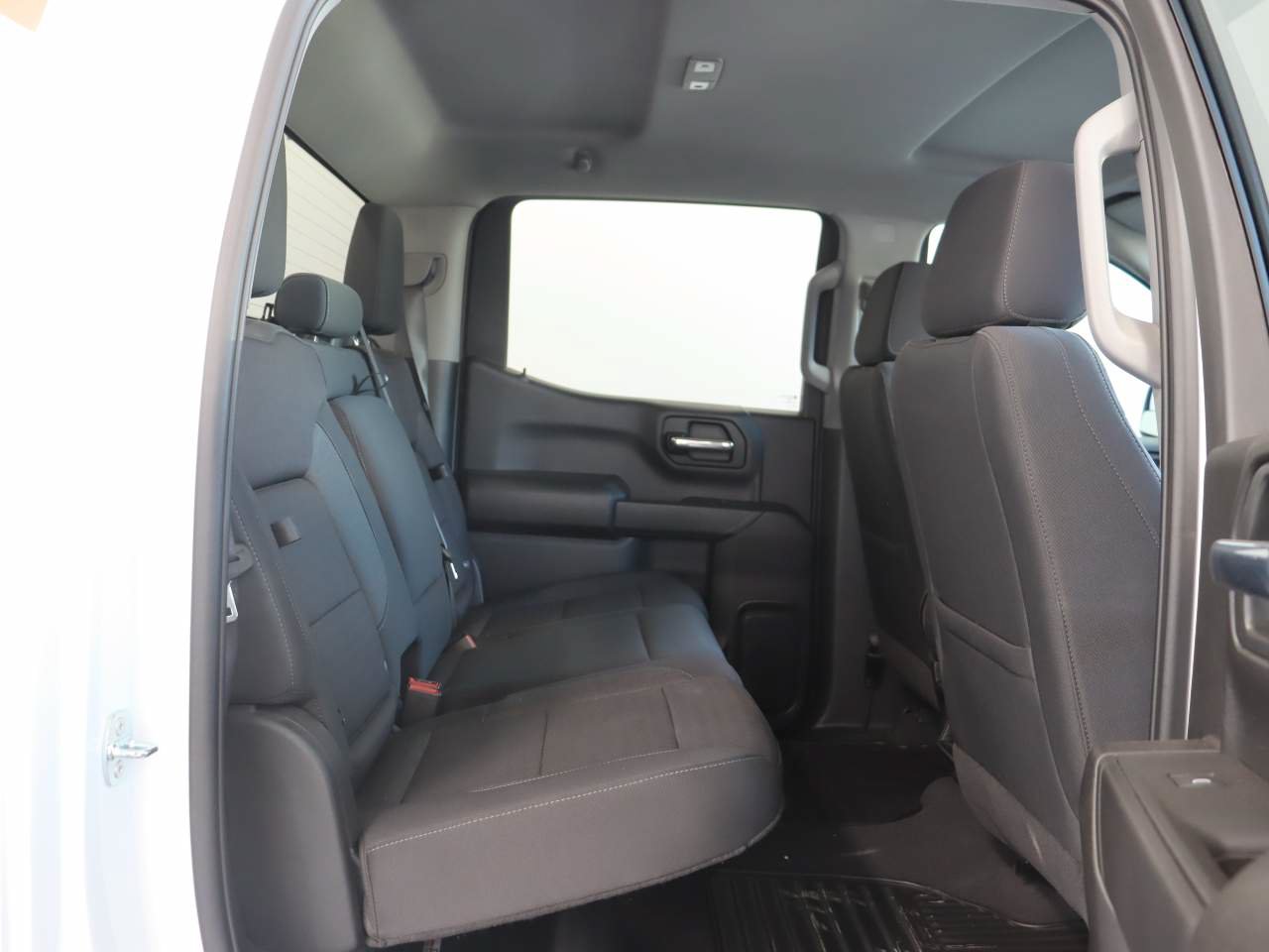 Certified 2023 Chevrolet Silverado 1500 Custom RWD image 17