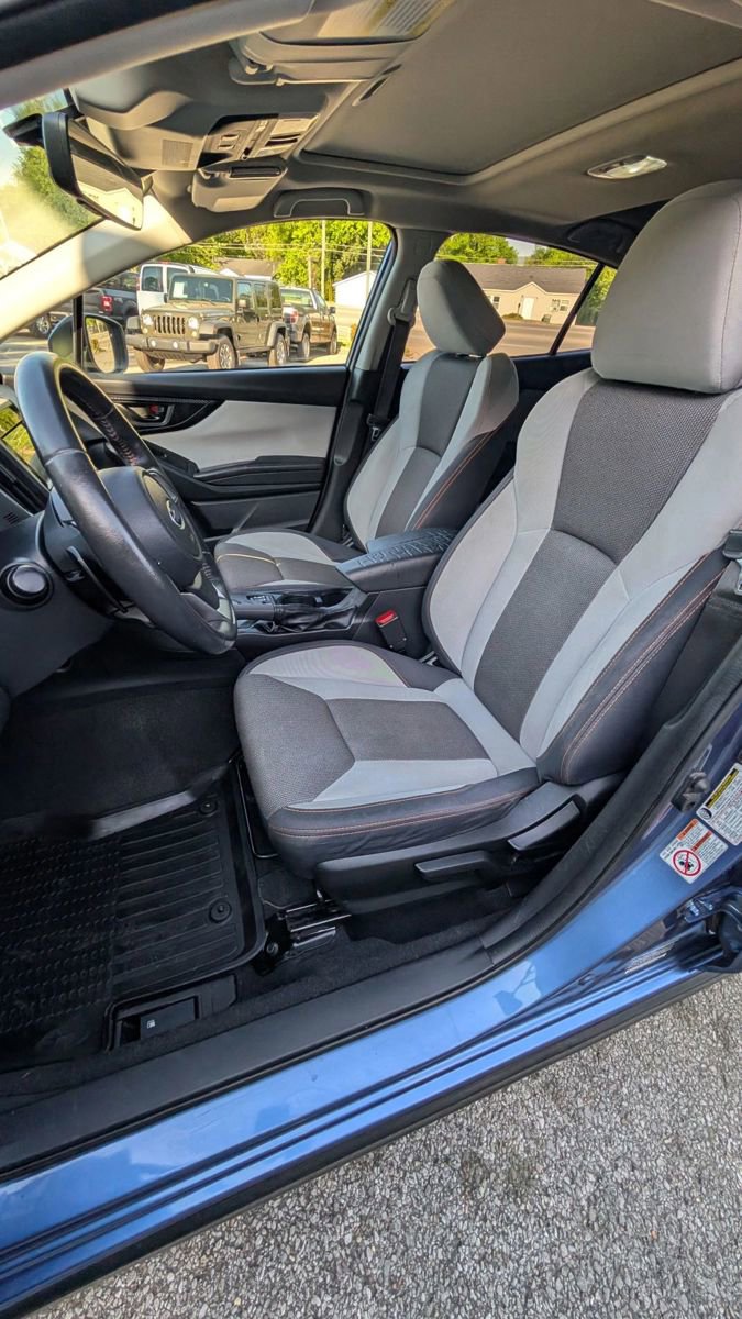 Used 2020 Subaru Crosstrek 2.0i Premium w/ Moonroof Package 1 AWD/4WD image 22