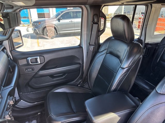 Used 2020 Jeep Wrangler Unlimited Sahara image 14