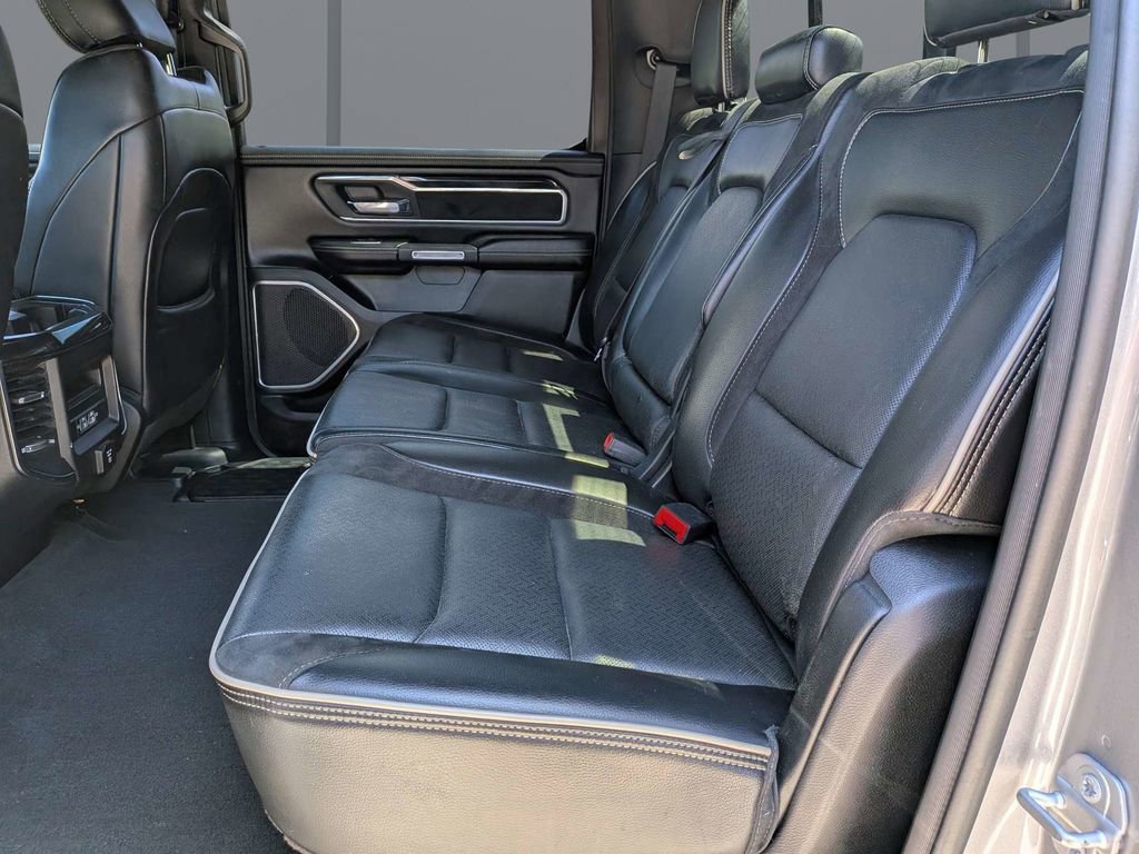 Used 2021 RAM 1500 Laramie w/ Sport Appearance Package AWD/4WD image 14