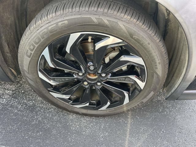Used 2020 Lexus UX 200 w/ Premium Package FWD image 4