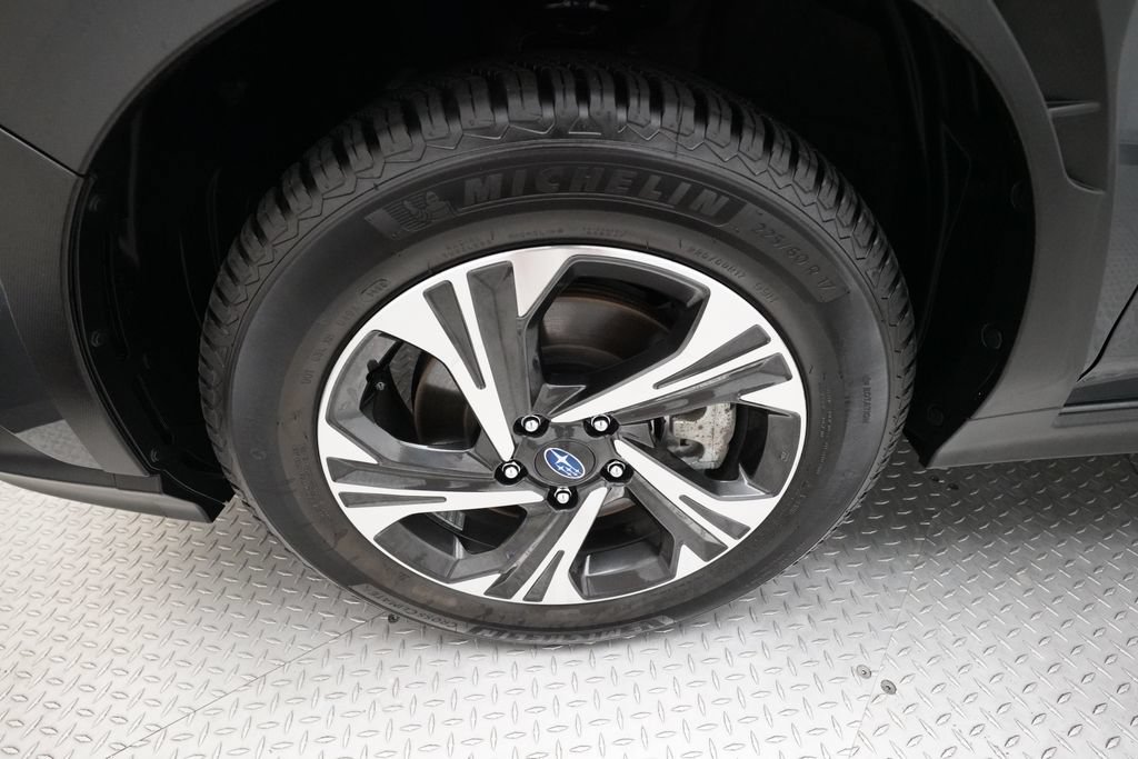 Certified 2024 Subaru Crosstrek 2.0i Premium AWD/4WD image 24