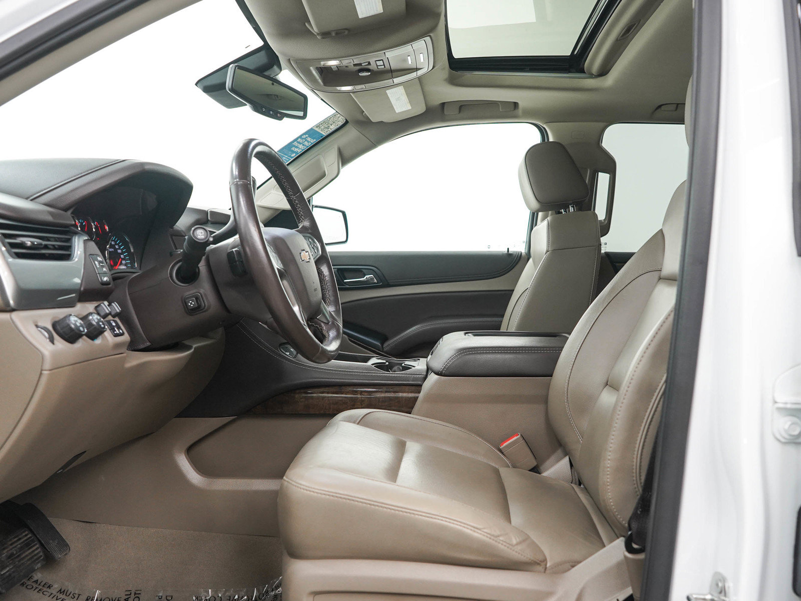 Used 2020 Chevrolet Tahoe LT w/ Luxury Package AWD/4WD image 26