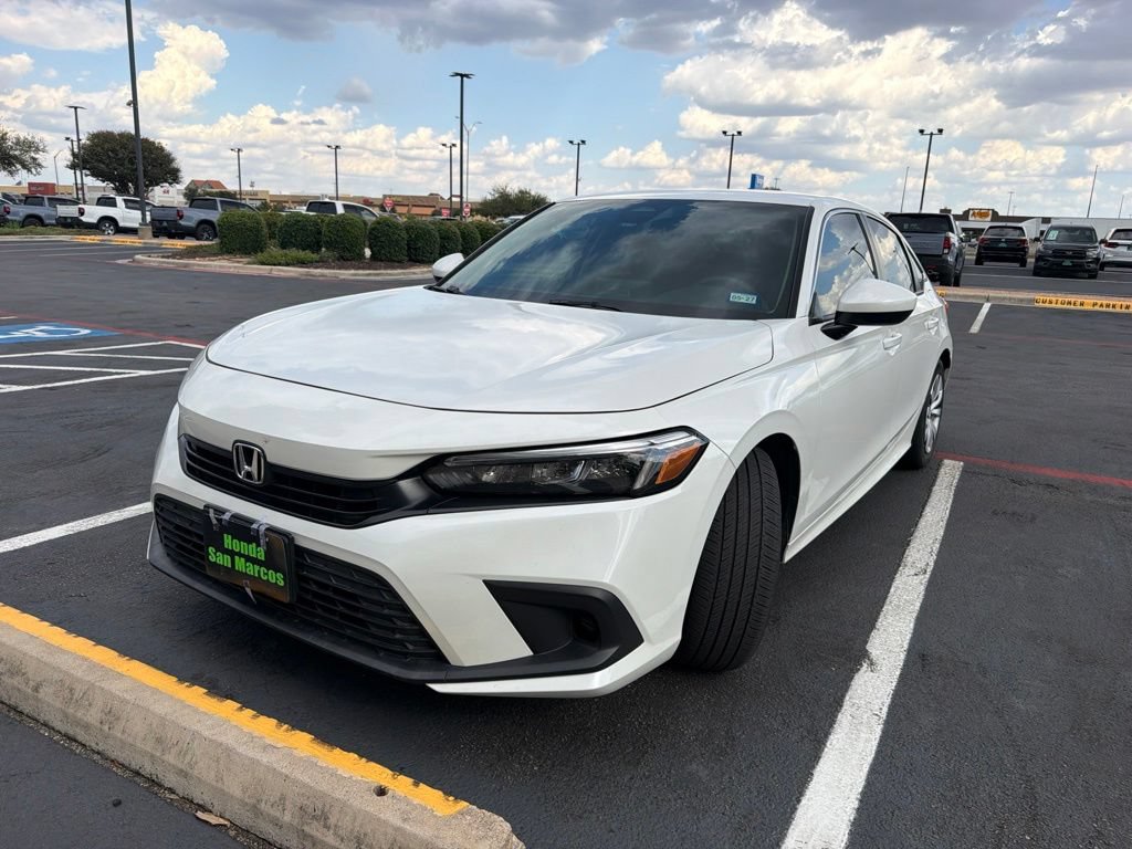 Used 2023 Honda Civic LX image 2