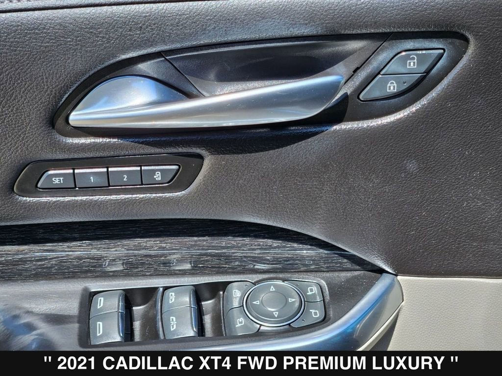 Used 2021 Cadillac XT4 Premium Luxury w/ Cold Weather Package image 15