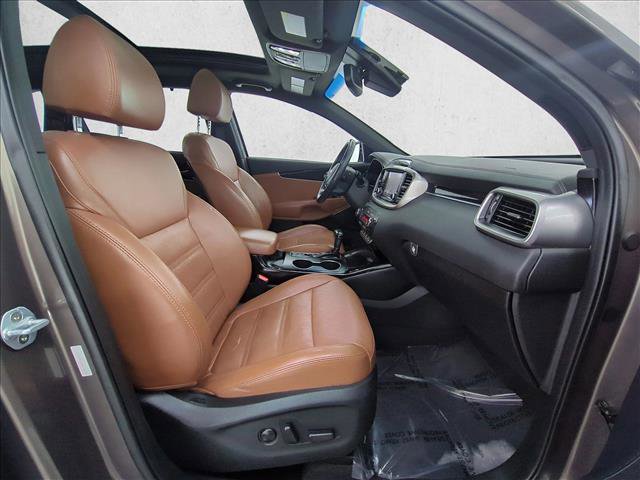 Used 2019 Kia Sorento SX FWD image 25