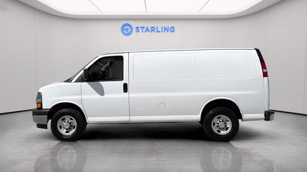 Used 2024 Chevrolet Express 2500 w/ Driver Convenience Package RWD image 3