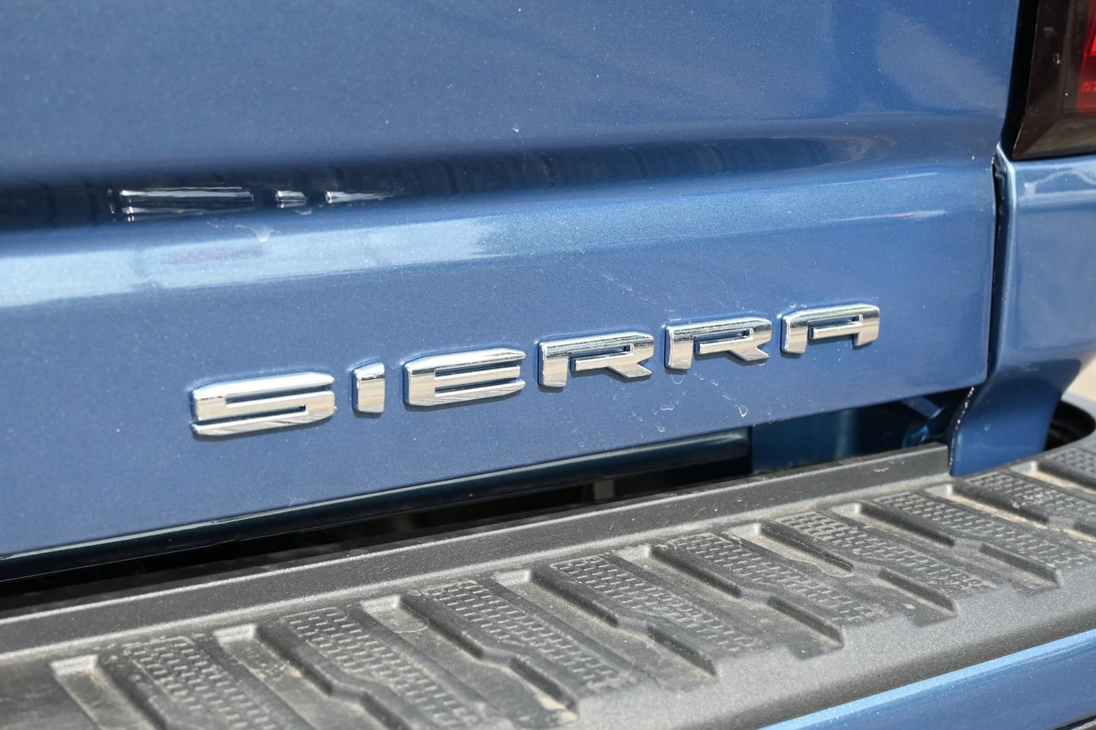 New 2026 GMC Sierra 3500 Denali Ultimate AWD/4WD image 22