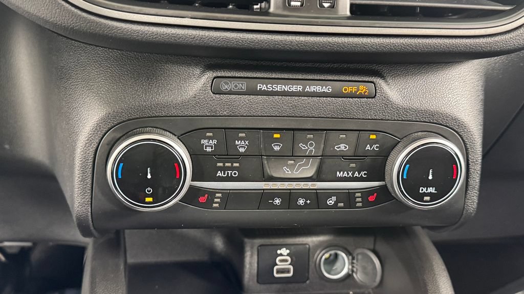 Used 2024 Ford Escape Active AWD/4WD image 27