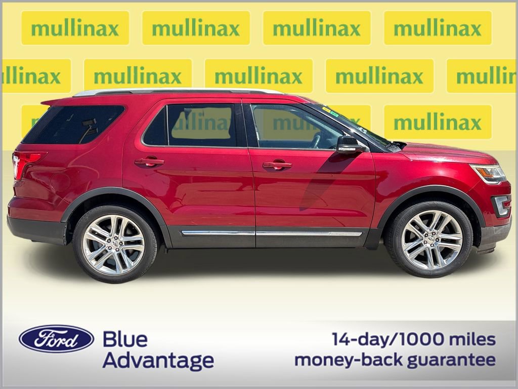 Used 2017 Ford Explorer XLT w/ Equipment Group 202A image 2