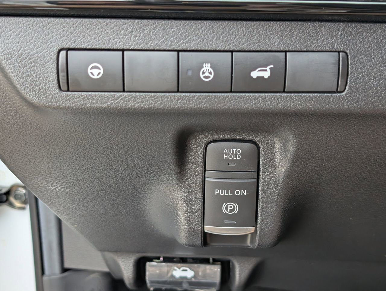 Certified 2025 Nissan Murano SL image 23