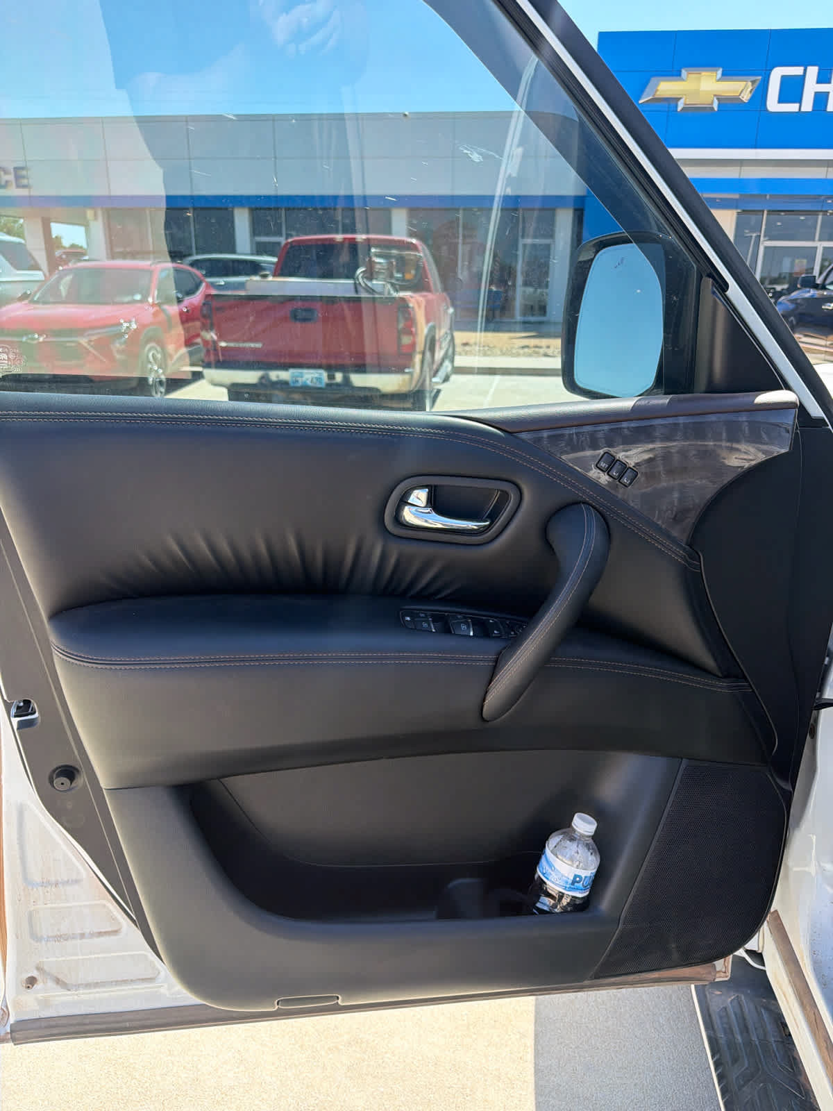 Used 2023 Nissan Armada Platinum w/ Cargo Package RWD image 11