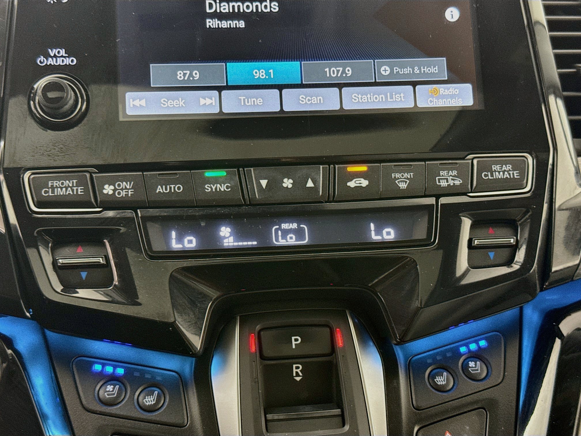 Used 2021 Honda Odyssey Elite image 18