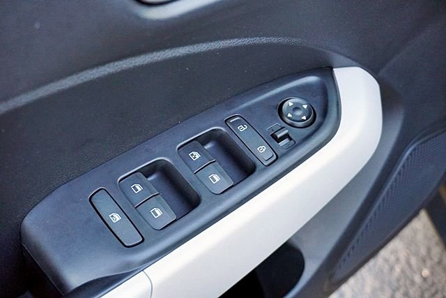 Used 2026 Hyundai Venue SEL image 27