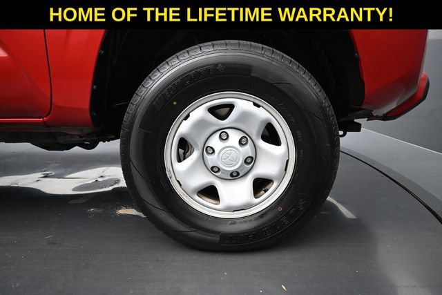 Used 2021 Toyota Tacoma SR AWD/4WD image 43