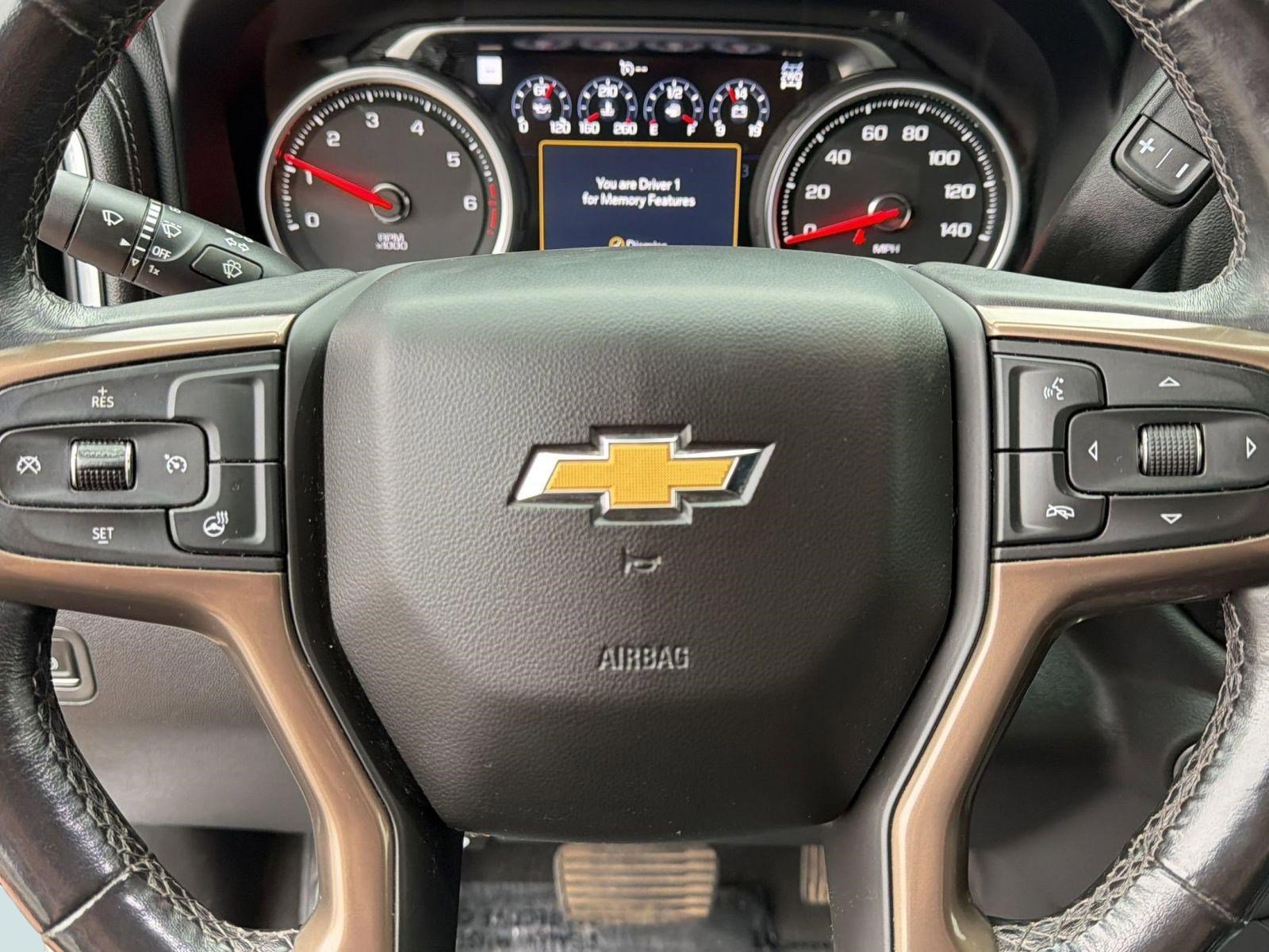 Used 2022 Chevrolet Silverado 1500 High Country w/ Z71 Off-Road Package AWD/4WD image 15