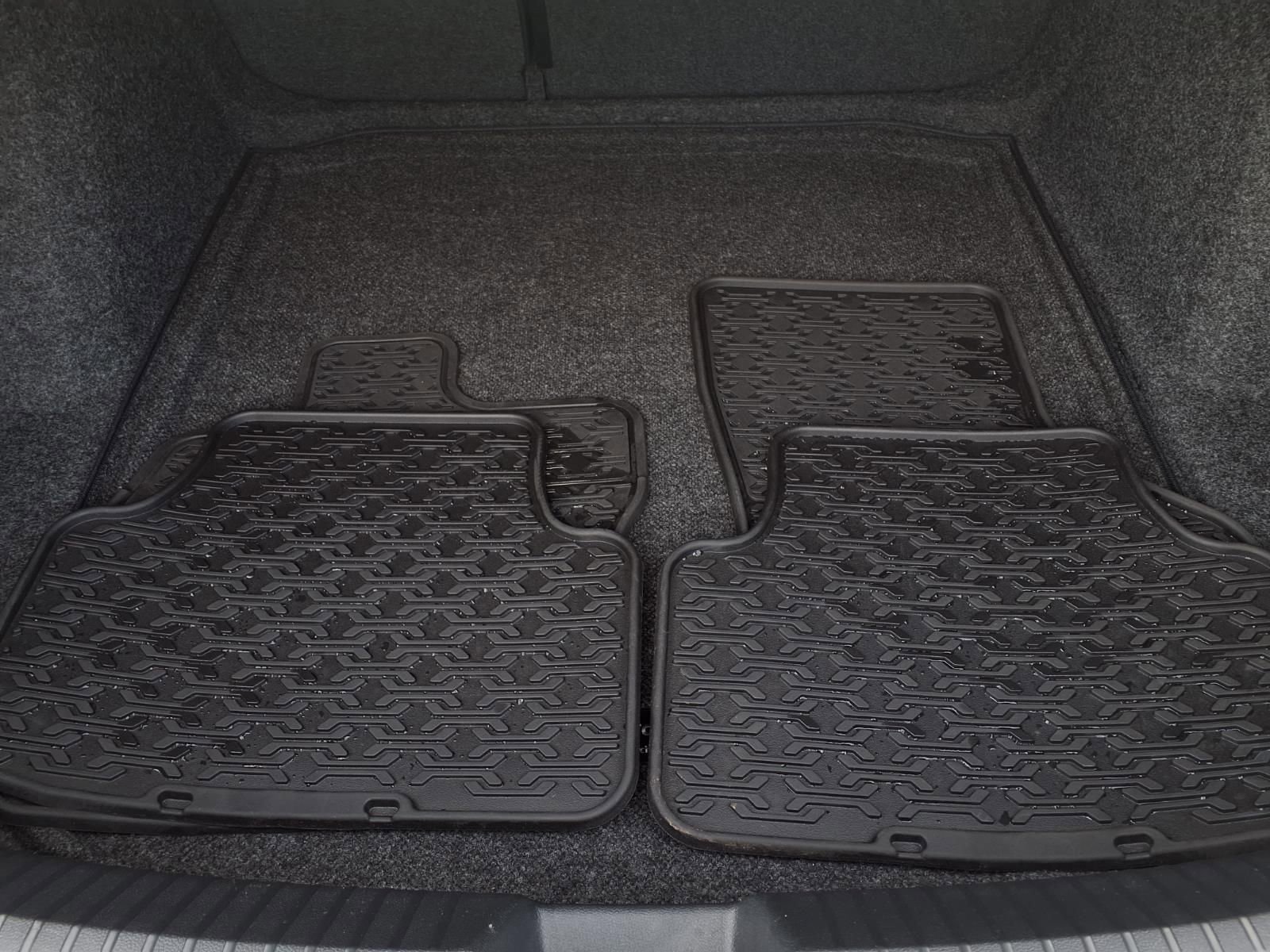 Certified 2025 Volkswagen Jetta Sport image 8