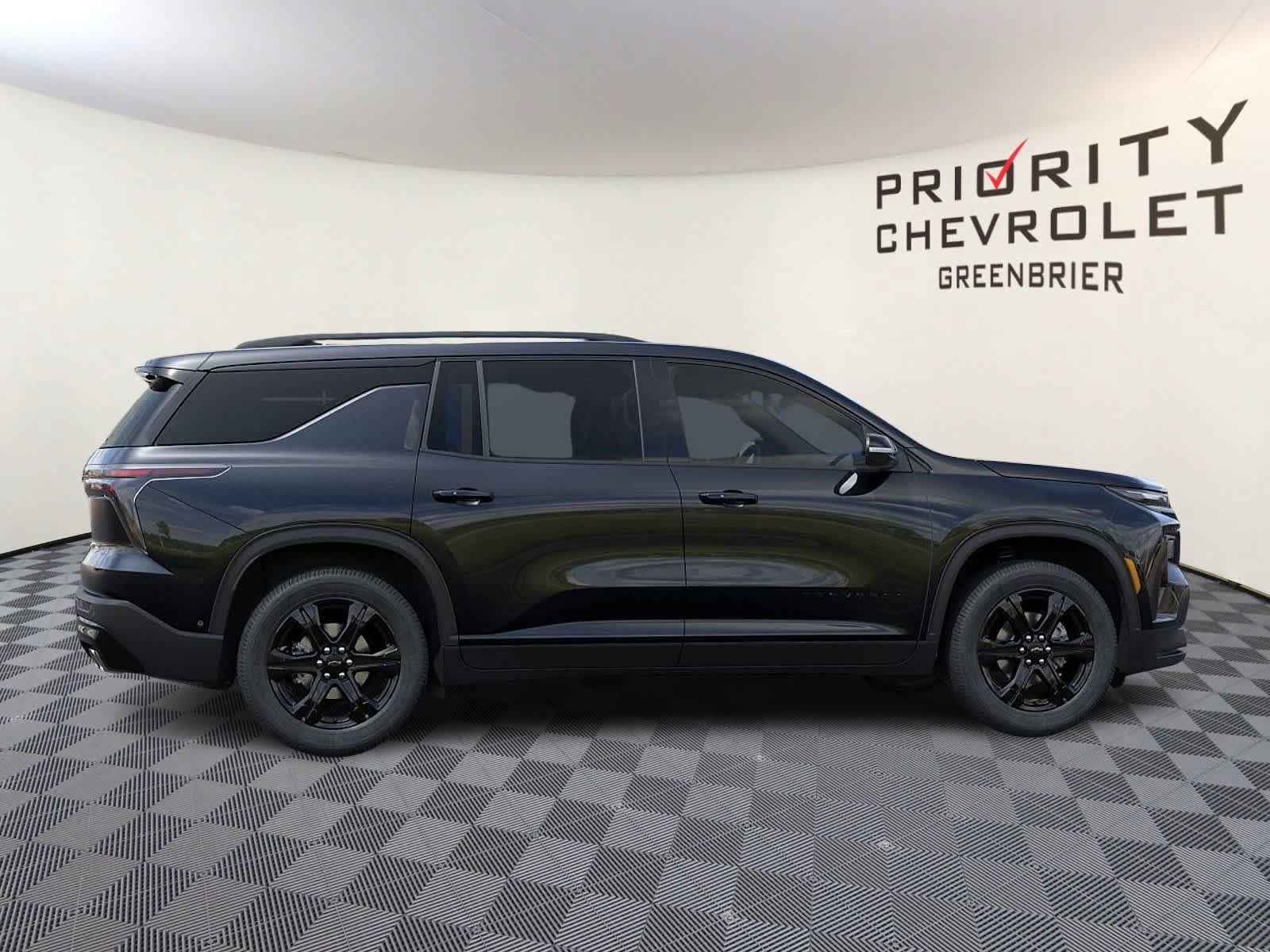 New 2027 Chevrolet Traverse LT w/ Midnight/Sport Edition FWD image 5