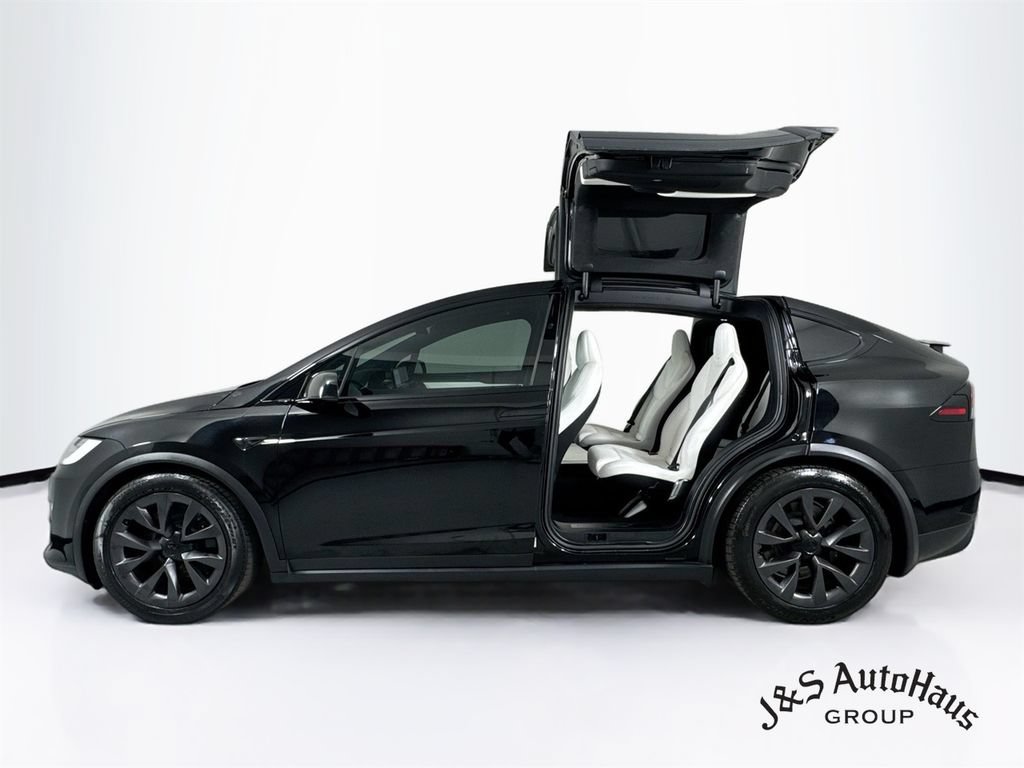 Used 2022 Tesla Model X Plaid AWD/4WD image 4