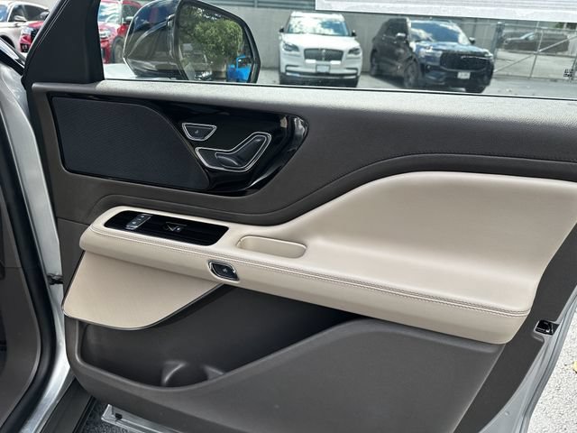 Certified 2024 Lincoln Aviator AWD w/ Elements Package image 35