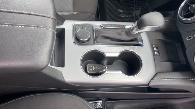 Used 2024 Chevrolet Blazer LT w/ Convenience Package image 14