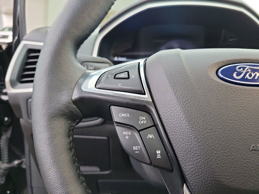 Certified 2020 Ford Edge SEL w/ Convenience Package image 23