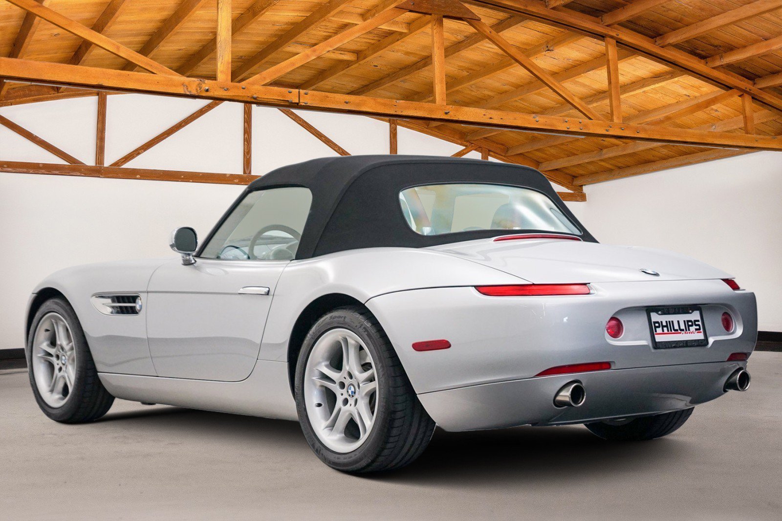 Used 2003 BMW Z8 RWD image 4