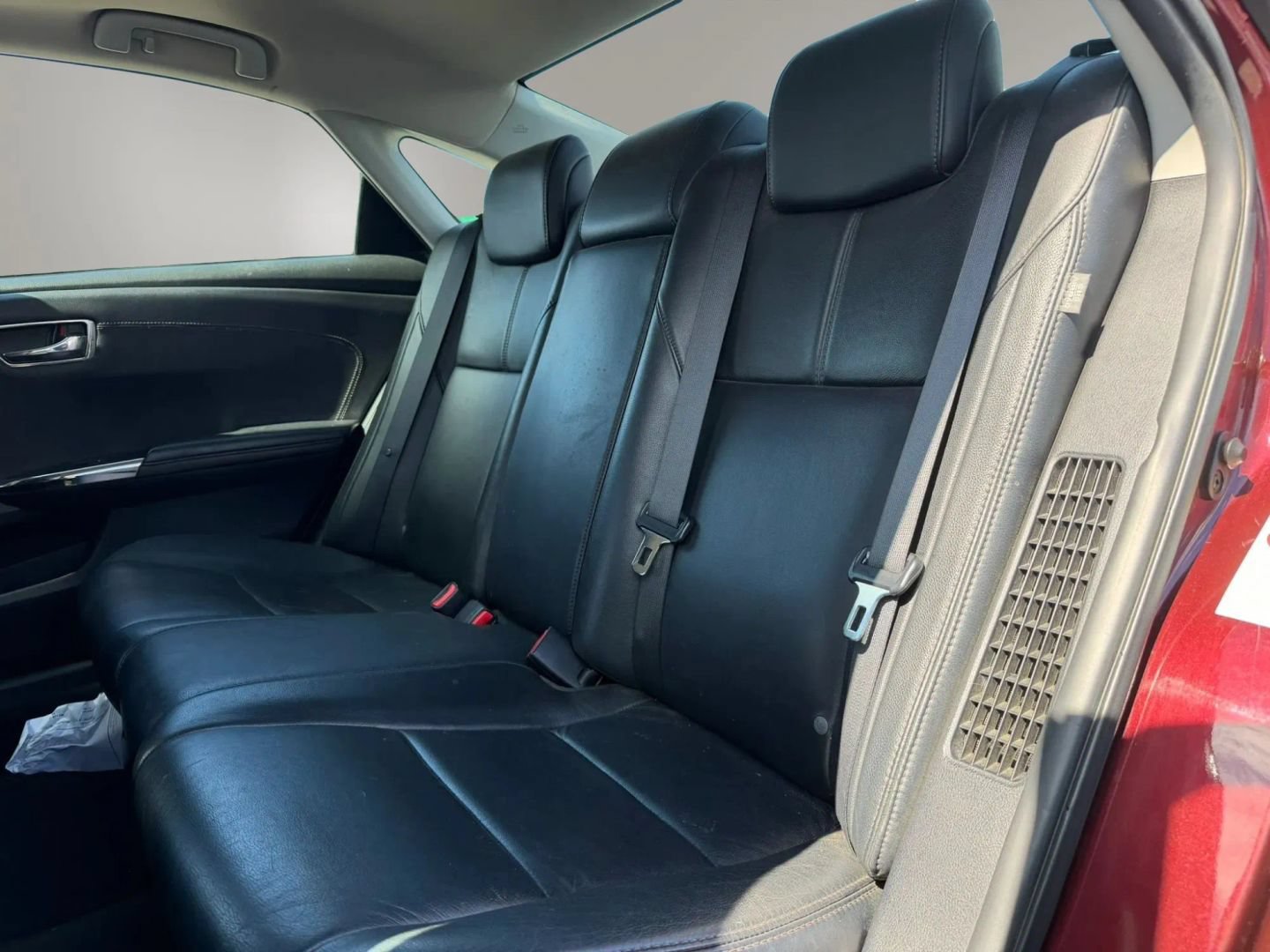 Used 2015 Toyota Avalon XLE Premium FWD image 12