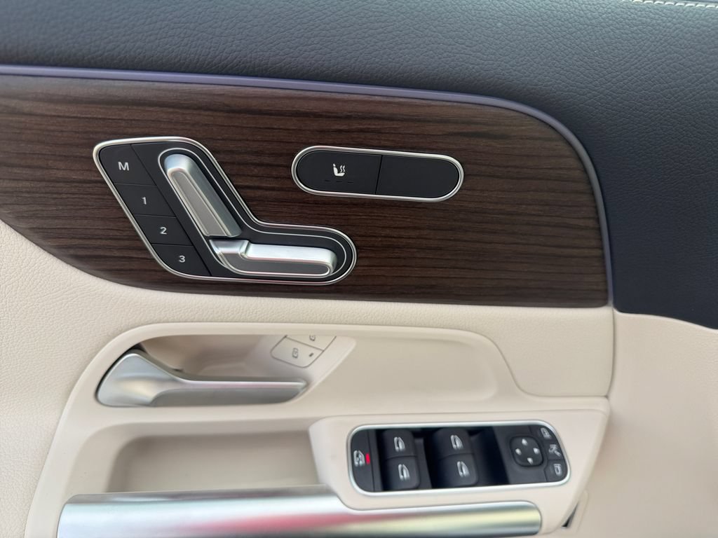 New 2026 Mercedes-Benz GLA 250 image 16