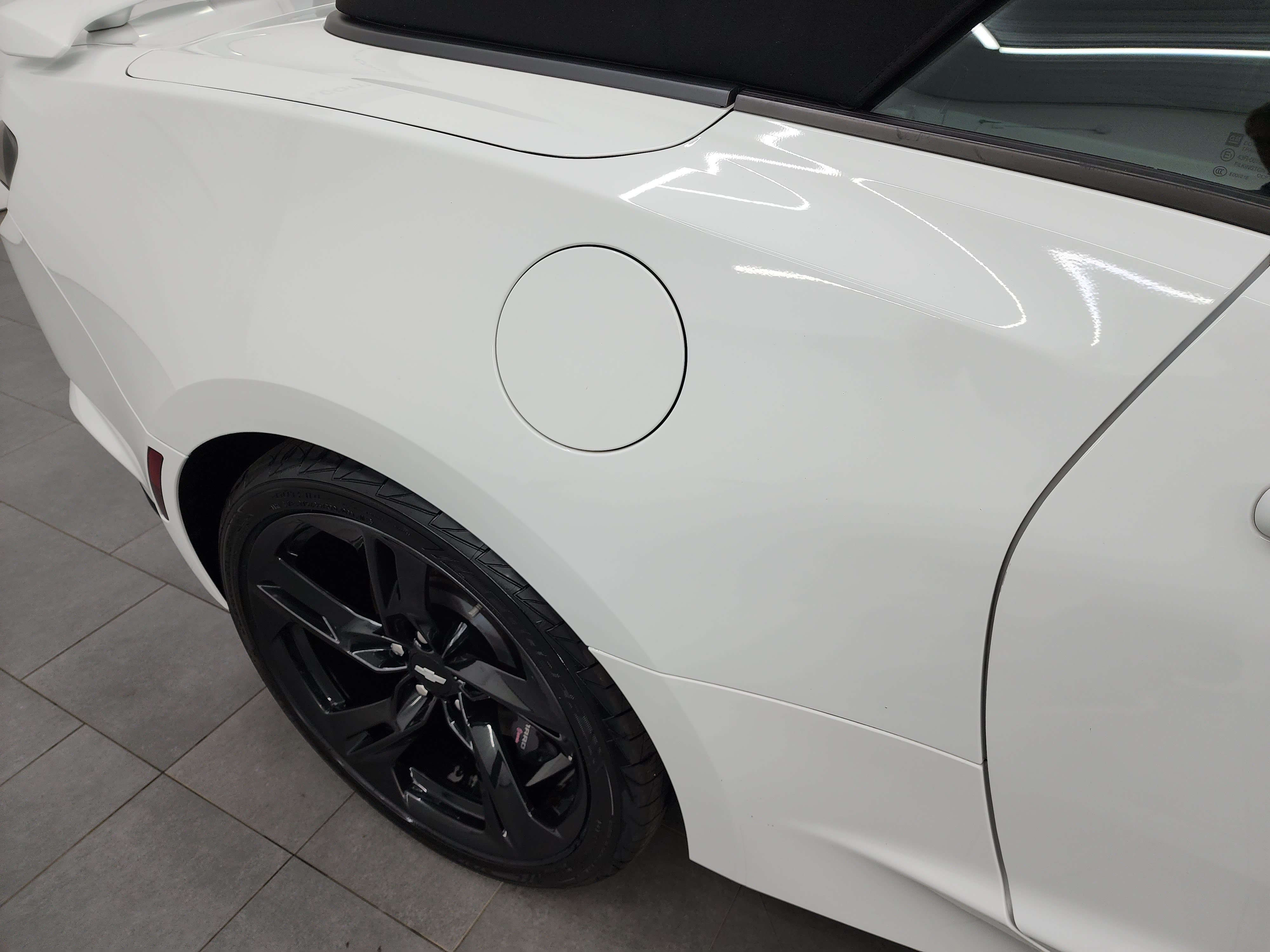 Used 2019 Chevrolet Camaro SS RWD image 26