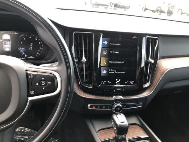 Used 2021 Volvo XC60 T5 Momentum w/ Premium Package AWD/4WD image 15