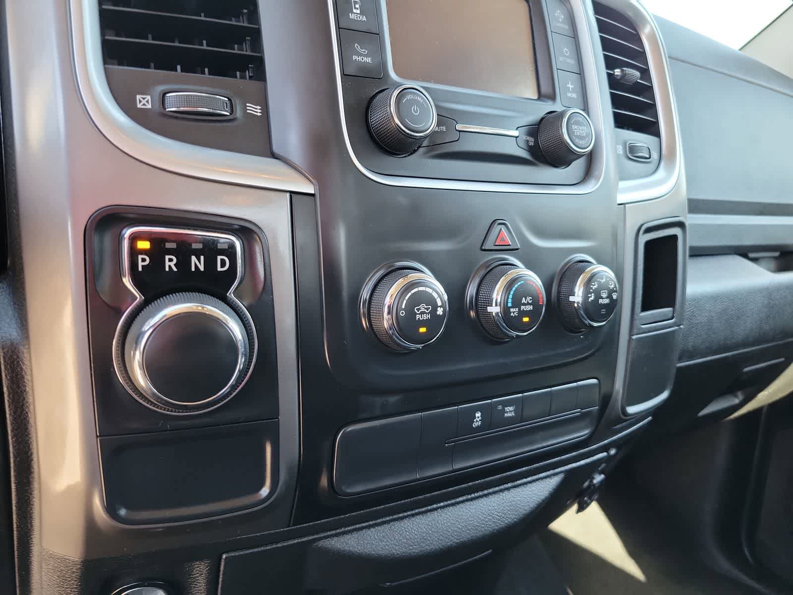 Used 2021 RAM 1500 Classic SLT RWD image 29