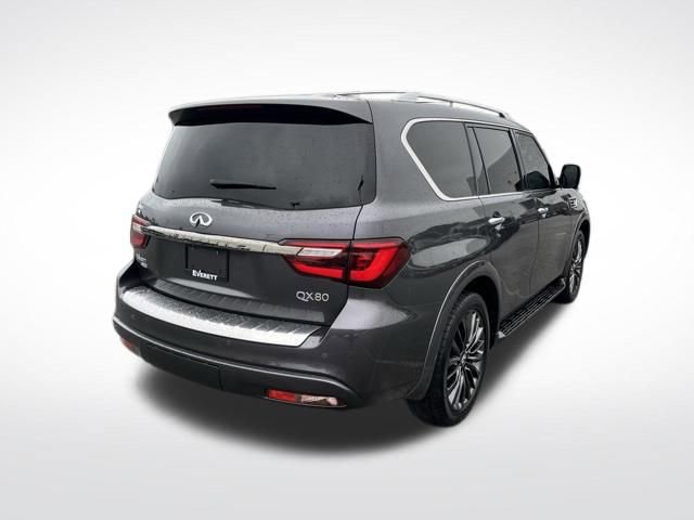 Used 2024 INFINITI QX80 Sensory AWD/4WD image 9