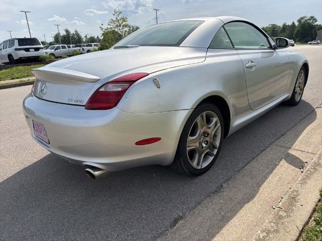 Used 2007 Lexus SC 430 Convertible RWD image 3