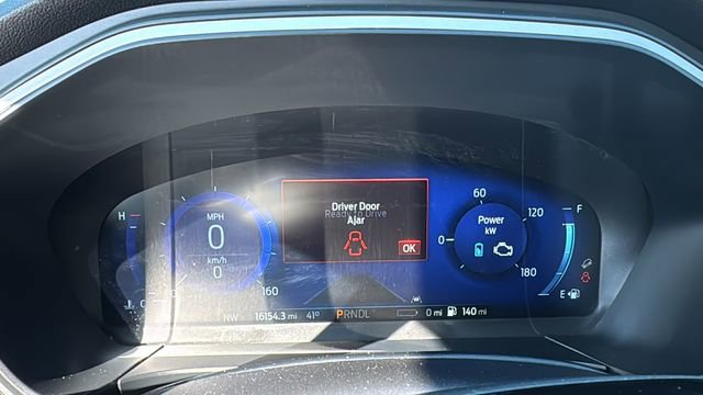 Certified 2022 Ford Escape SEL w/ Technology Package image 18