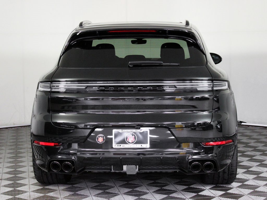 New 2026 Porsche Cayenne GTS image 6