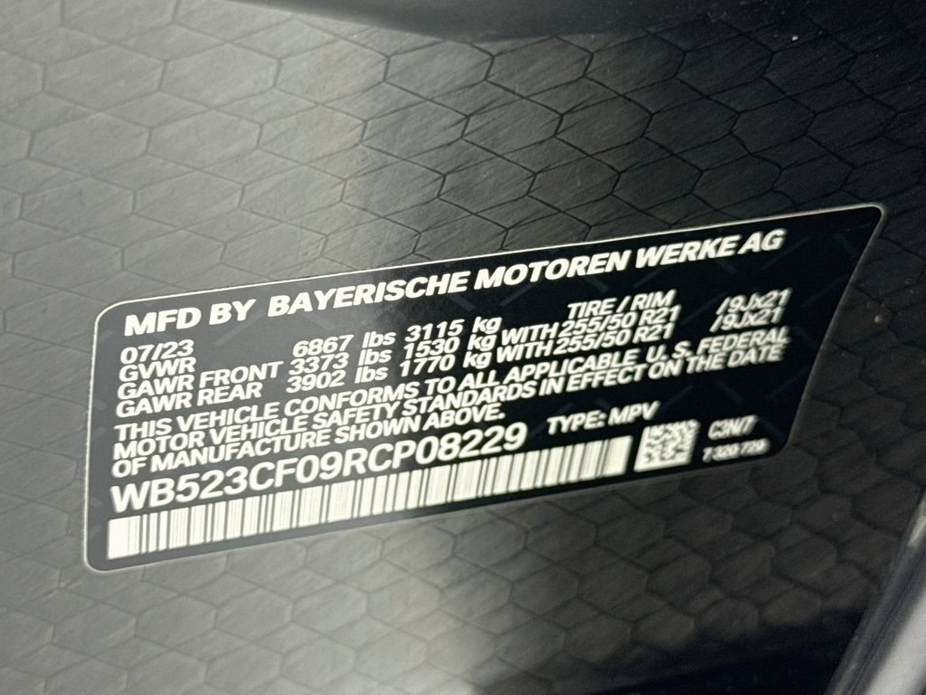 Certified 2024 BMW iX xDrive50 w/ Sport Package AWD/4WD image 33