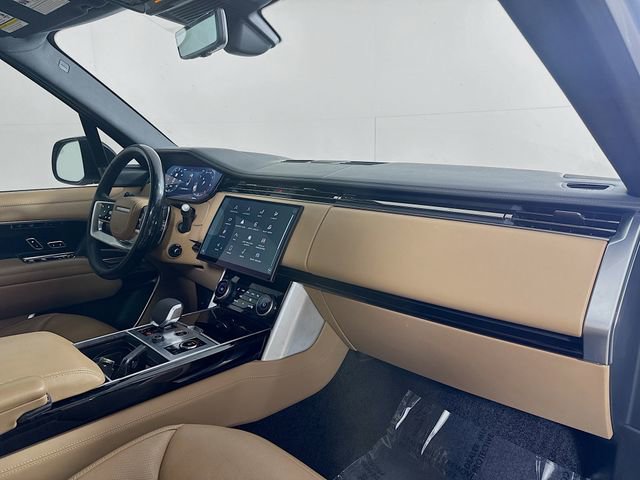 Certified 2023 Land Rover Range Rover SE image 31