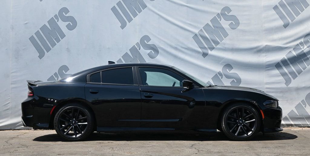 Used 2022 Dodge Charger R/T w/ Performance Handling Group image 4