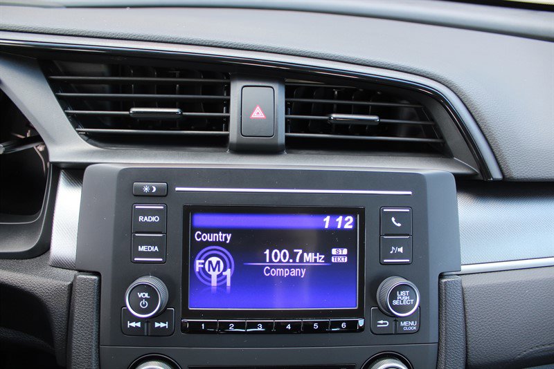 Used 2018 Honda Civic LX image 9